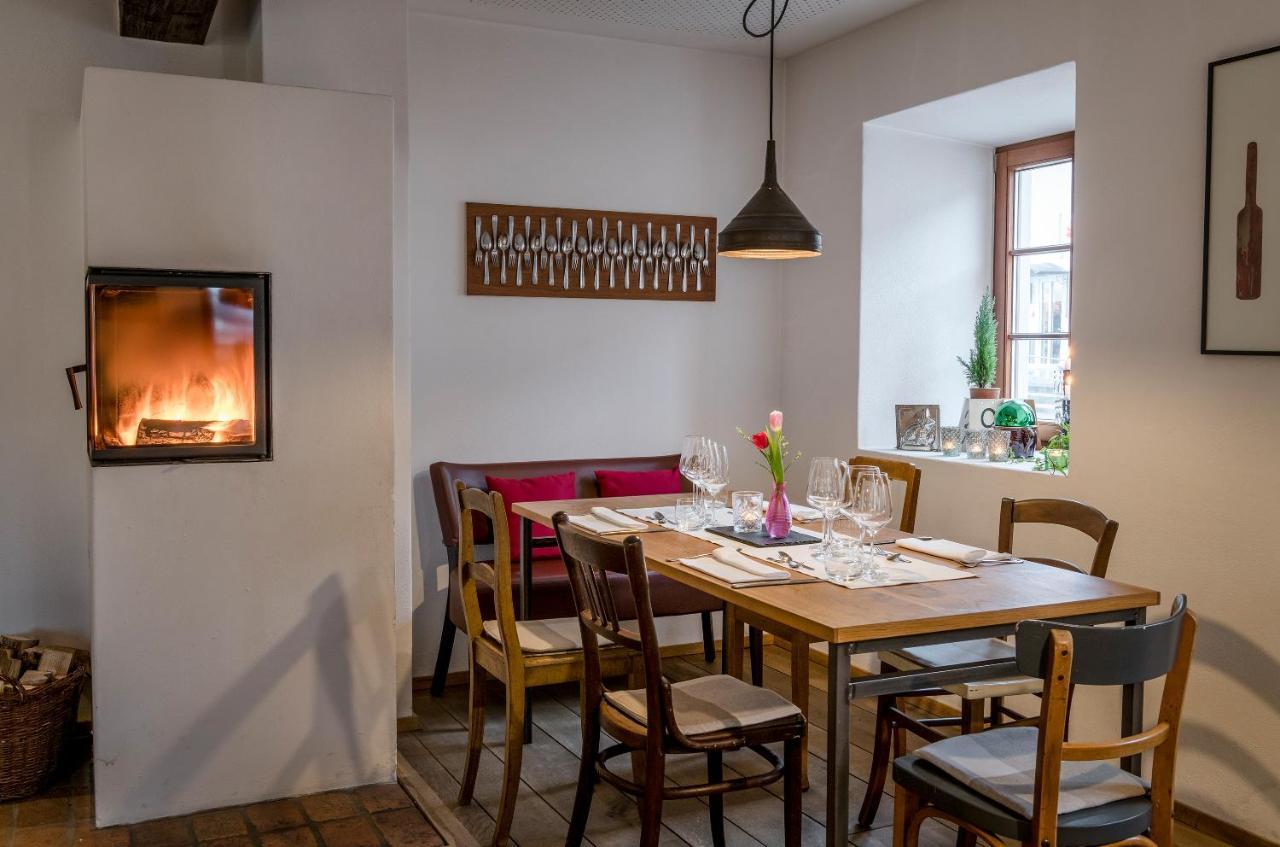 Gasthaus Unterwirt Fridolfing Buitenkant foto